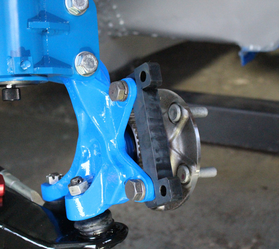True Man Racing | Kick Blue GTR Front Brake Caliper Bracket Ver.2 for Nissan Silvia S13 / S14 / S15 / 180SX