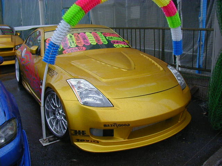 BN Sports Front Fenders 15mm for Nissan 350Z (Z33)
