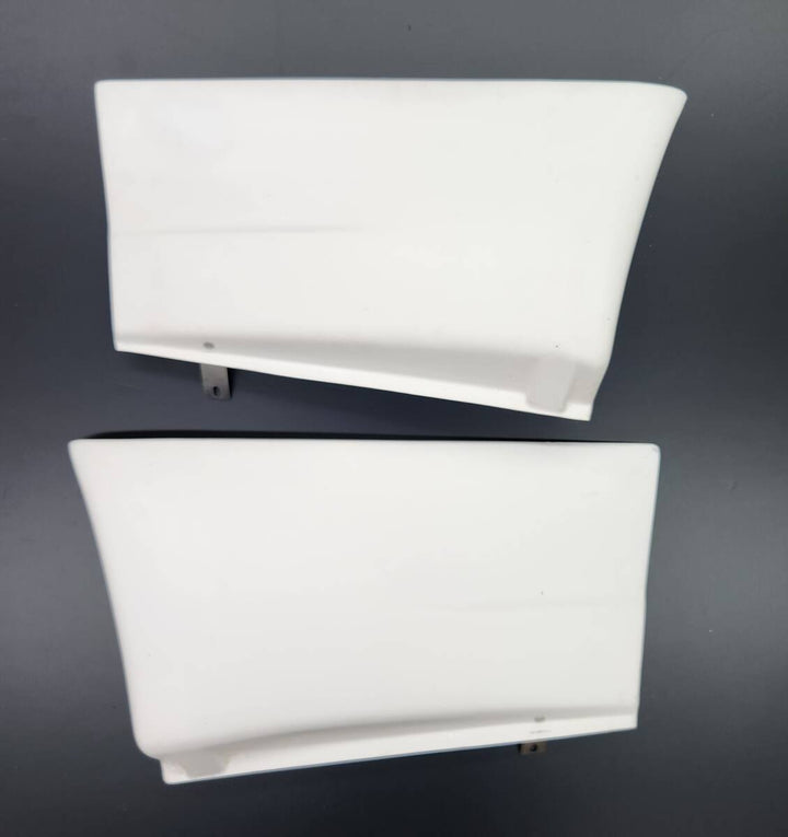 Ground Effect | OEM Style Rear Spats (mud guard) for Nissan Skyline R32 4 Door