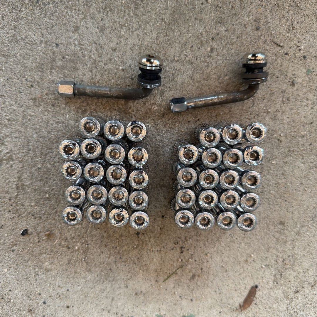 Work VS-KF wheel pair 5x114.3 18x8+38