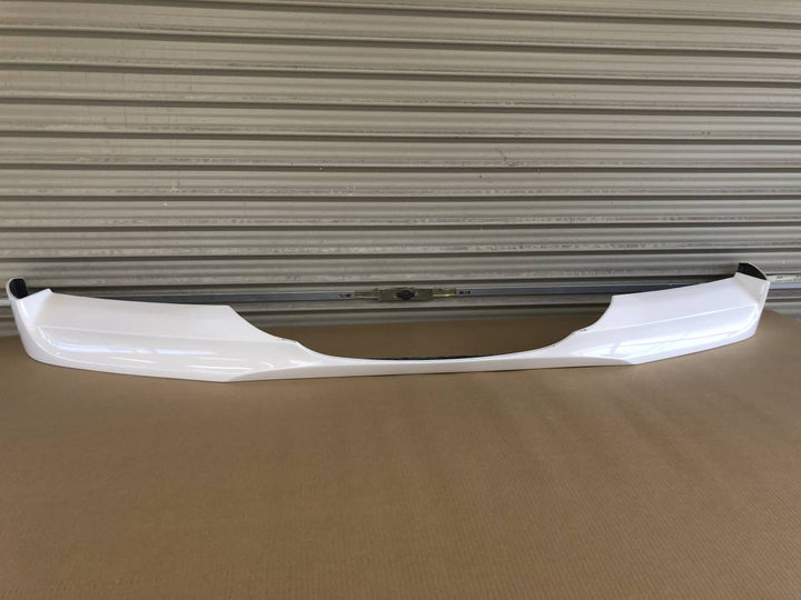 Highworks | Front Lip for BMW 3 Series E90 / E91 - Early Model