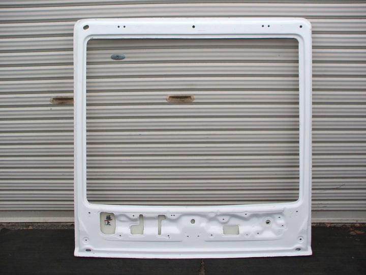 Ground Effect | FRP Hatch for Nissan Fairlady Z 240Z / 260Z / 280Z (S30) 2 by 2