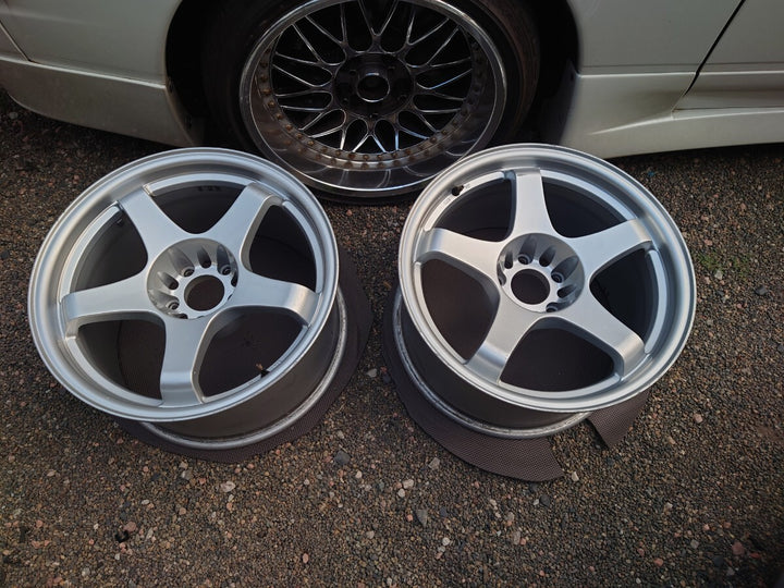 Uras NS-01 PAIR (2) | 5x114.3 | 17x9.5+15