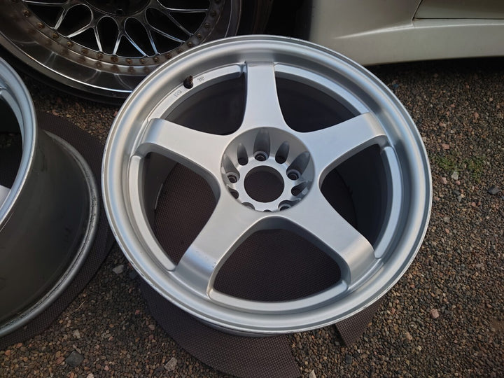 Uras NS-01 PAIR (2) | 5x114.3 | 17x9.5+15