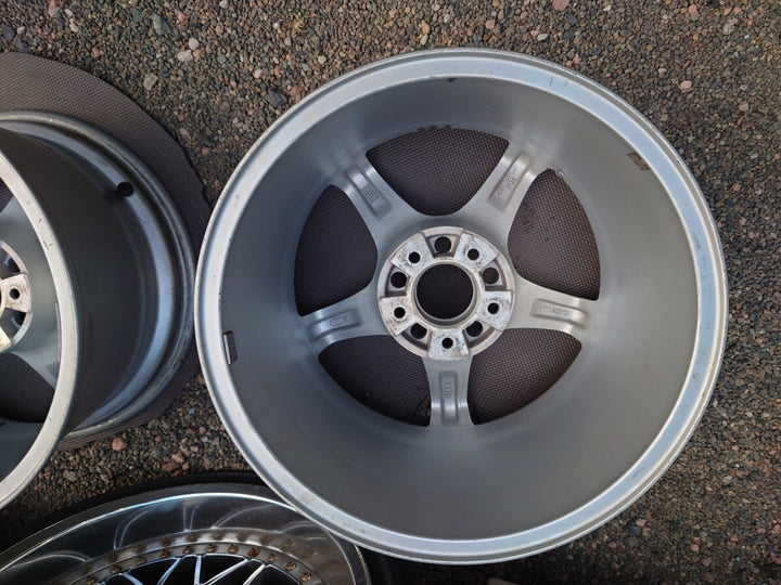 Uras NS-01 PAIR (2) | 5x114.3 | 17x9.5+15