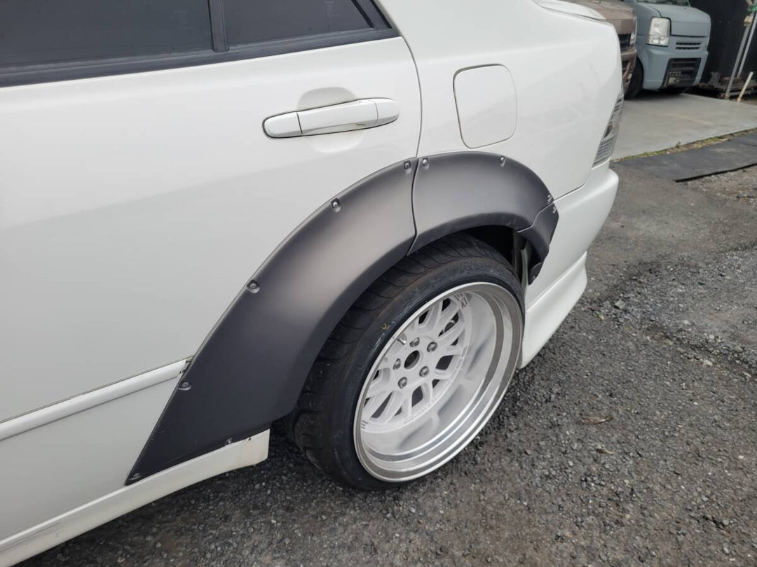 MISSILE | Rear Overfenders for Toyota Altezza / Lexus IS200 / IS300 (XE10)