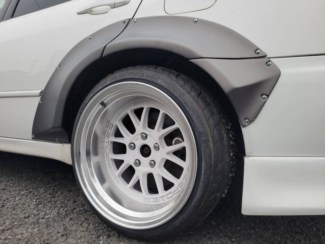 MISSILE | Rear Overfenders for Toyota Altezza / Lexus IS200 / IS300 (XE10)