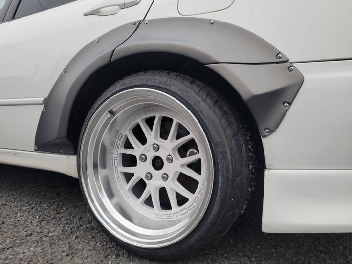 MISSILE | Rear Overfenders for Toyota Altezza / Lexus IS200 / IS300 (XE10)