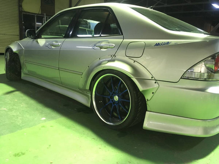 MISSILE | Rear Overfenders for Toyota Altezza / Lexus IS200 / IS300 (XE10)