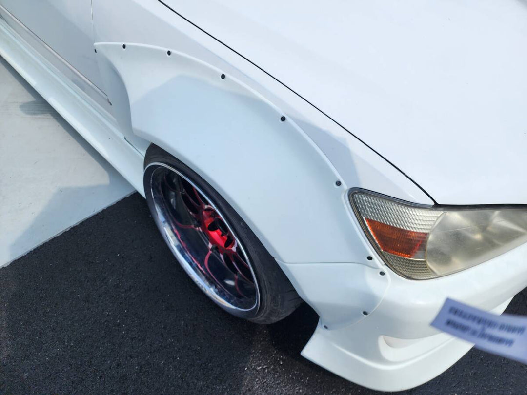 MISSILE | Front Overfenders Type B for Toyota Altezza / Lexus IS200 / IS300 (XE10)