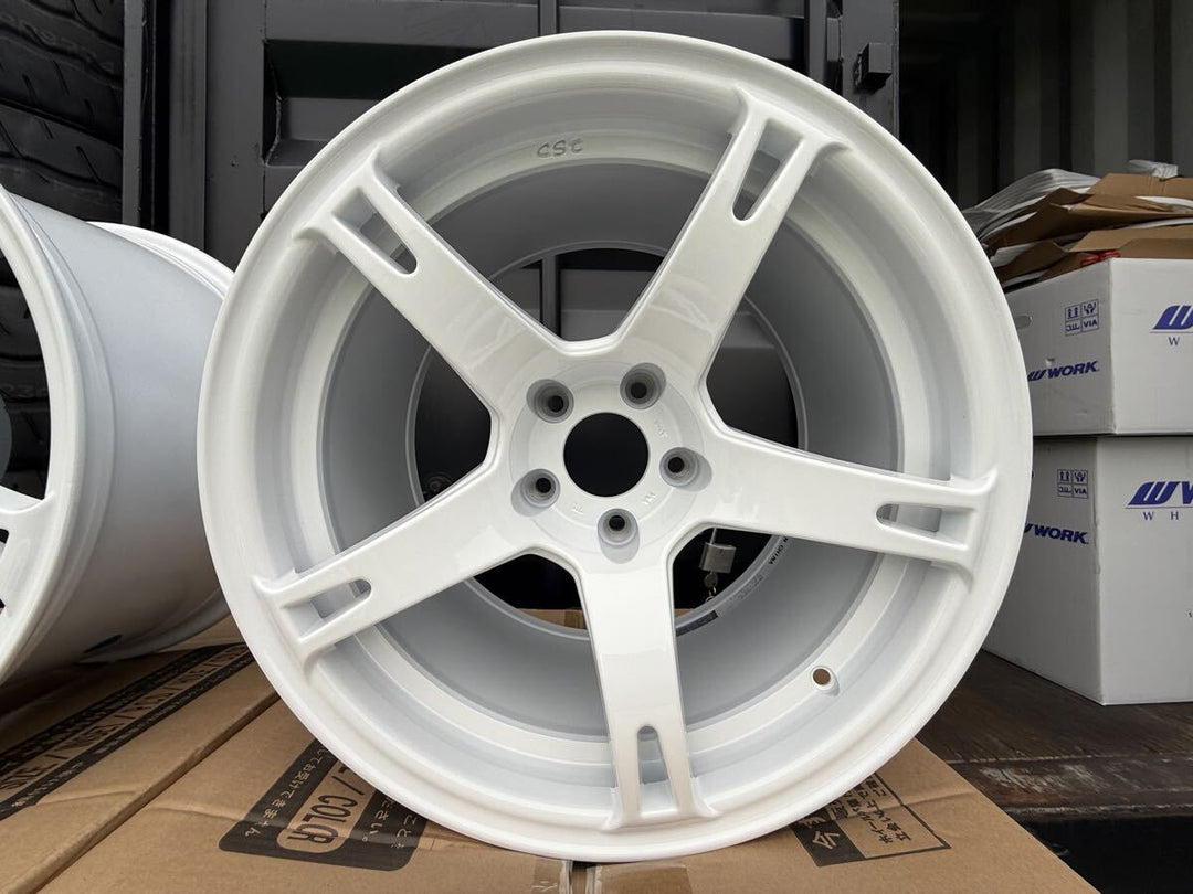 CST Zero-1 Hyper V2 | 5x114.3 | 17x9.5+12 - White