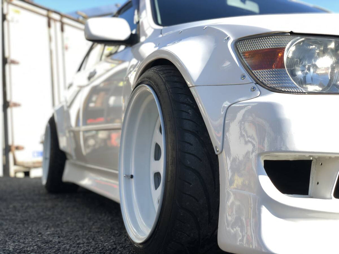MISSILE | Front Overfenders Type S for Toyota Altezza / Lexus IS200 / IS300 (XE10)