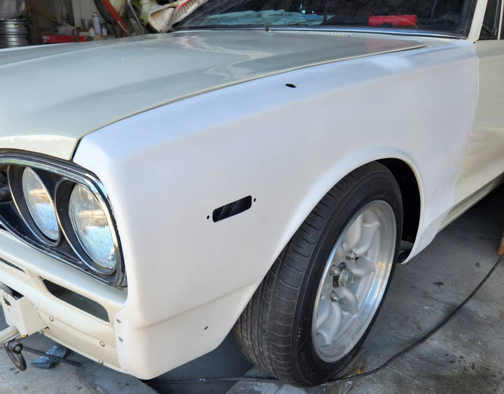 Ground Effect | Front Fenders for Nissan Skyline Hakosuka GC10 / KGC10