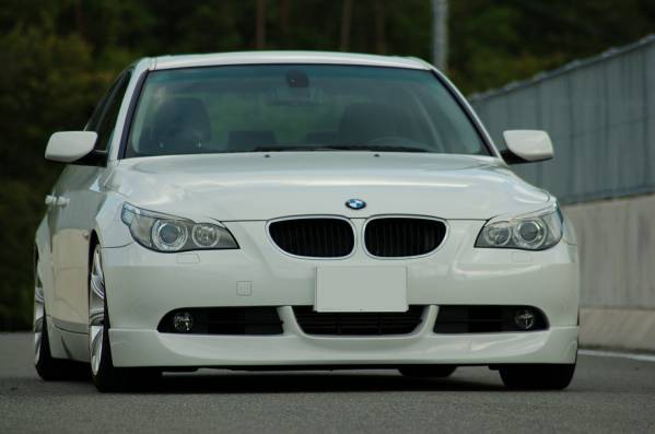 Highworks | Headlight Eyelids for BMW 5 Series E60 / E61 - Early Model