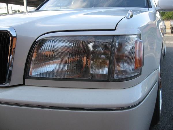 Highworks | Headlight Eyelids for Toyota Crown Majesta 150 Series - Early Model