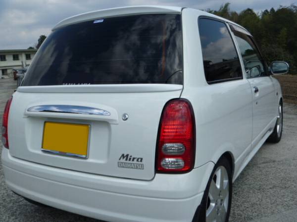 Highworks | Roof Wing for Daihatsu Mira L700