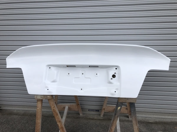 Highworks | Ducktail FRP Trunk for Toyota Chaser JZX100 - All Model Years