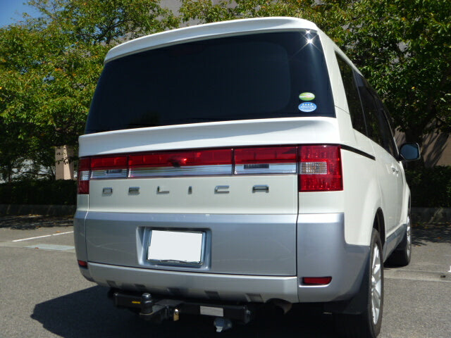 Highworks | Rear Wing for Mitsubishi Delica D:5 CV4W / CV5W