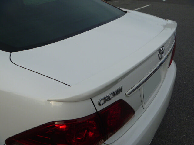Highworks | Rear Wing for Toyota Crown 200 Series