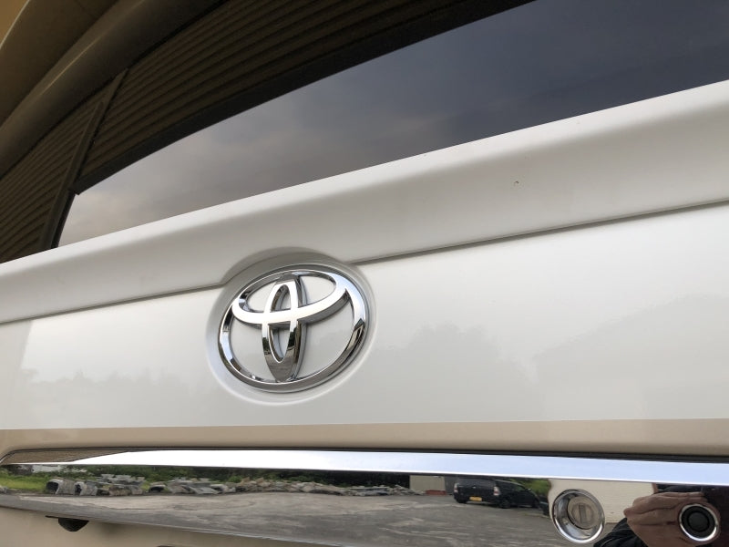 Highworks | Rear Wing for Toyota HiAce 200 Series Wide - Wide Body / High Roof