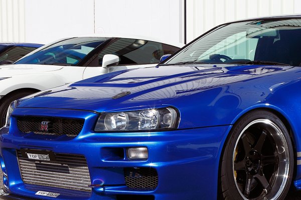 TOP SECRET G-FORCE Hood for Nissan R34 GTR