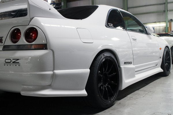 TOP SECRET G-FORCE Mud Guard for Nissan R33 GTR