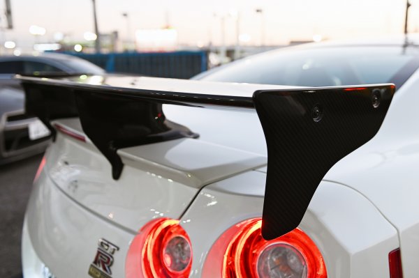 TOP SECRET Trunk Wing ST1 for Nissan R35 GTR
