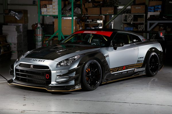 TOP SECRET Type 1 Front Fender 20mm for Nissan R35 GTR