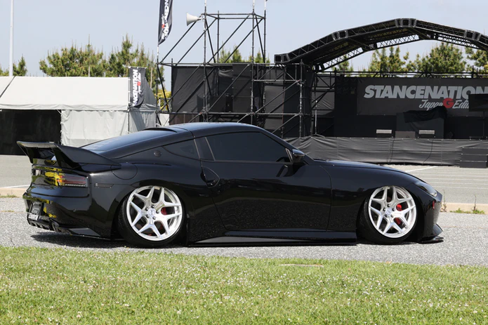 326 POWER Manriki Trunk Wing for Nissan RZ34/400Z