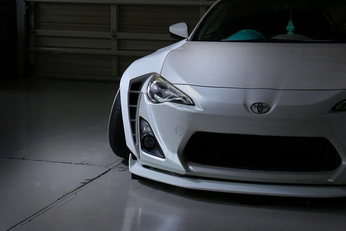 326POWER Gachabari Widebody Conversion Front Fenders 150mm for Toyota GT86
