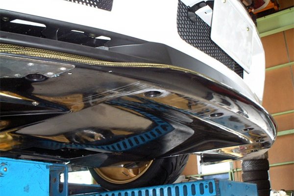 Diffuser On A Gt R R34 TOP SECRET G-FORCE Front Diffuser for Nissan R34 GTR – Parts From Japan