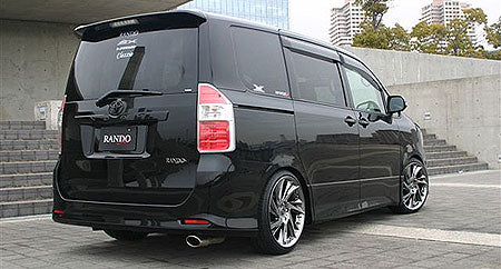 Aero Tech Japan | Rando Style Body Kit for Toyota Noah Si / S (ZRR70W/ZRR75W) Early Model