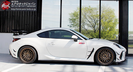 Aero Tech | Body Kit for Toyota GR86 / Subaru BRZ - (3)3D GT-Wing(1350mm With End Plates Carbon)