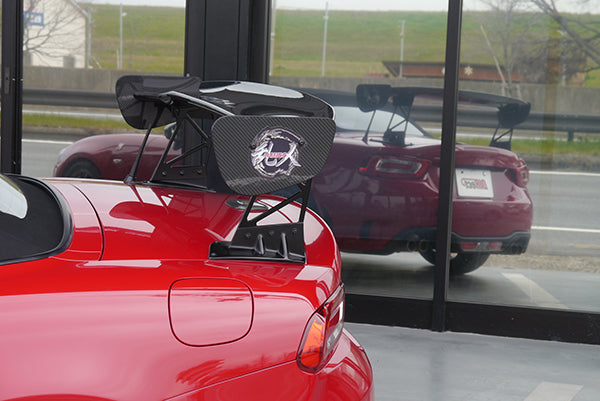 Aero Tech | GT Wing Kit for Abarth 124 Spider - (2)3D GT-Wing(1350mm With End Plates Carbon)