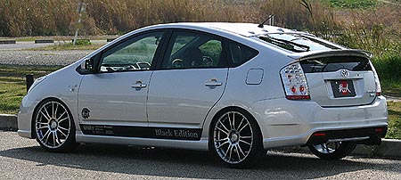 Aero Tech | Rando Black Edition Body Kit for Toyota Prius (NHW20) - Rear Bumper (LED REFLECTOR Kit included)