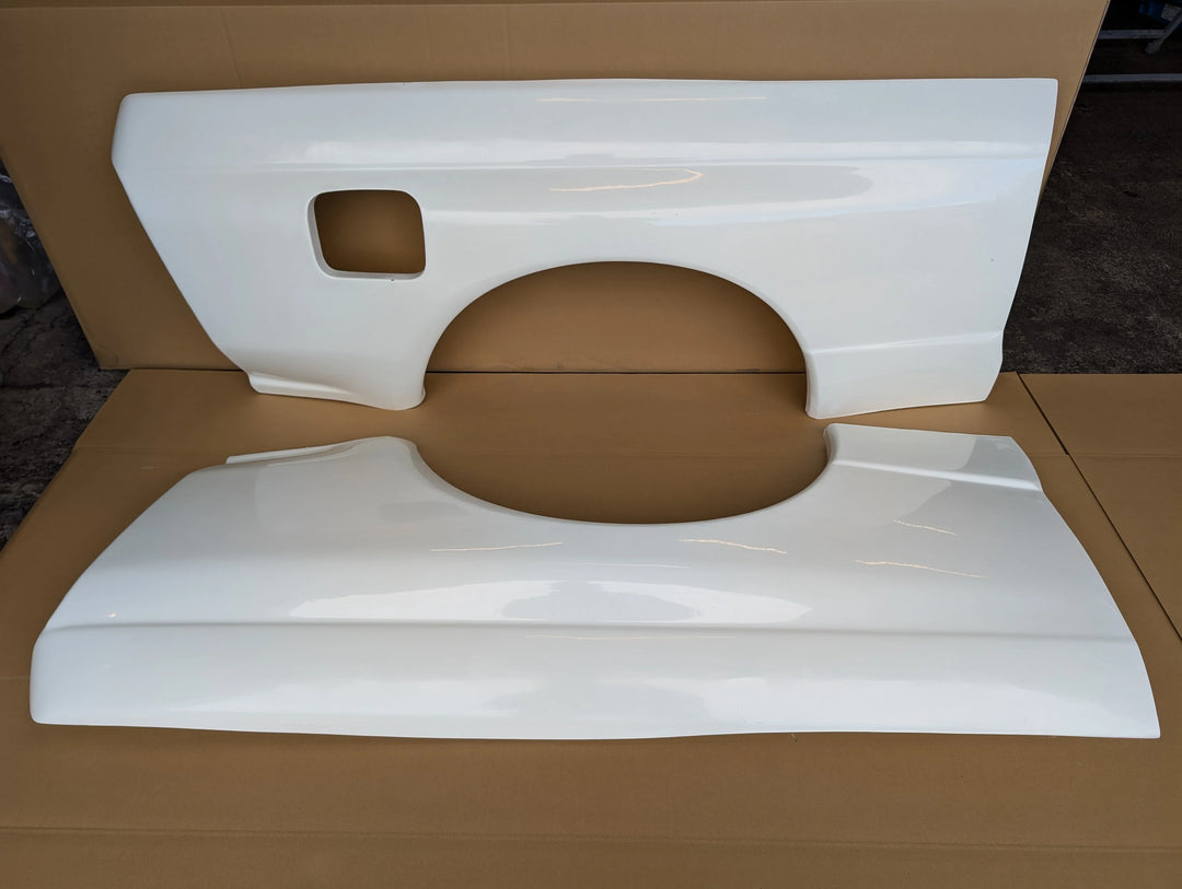 Mature | GT-R Style Fender Set for Nissan Skyline R32