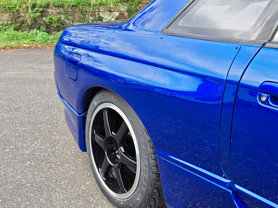 Mature | GT-R Style Front Fenders for Nissan Skyline R32