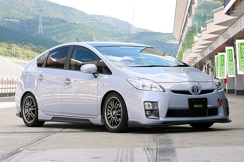 TOP SECRET Fog Lamp Cover for Toyota Prius 30