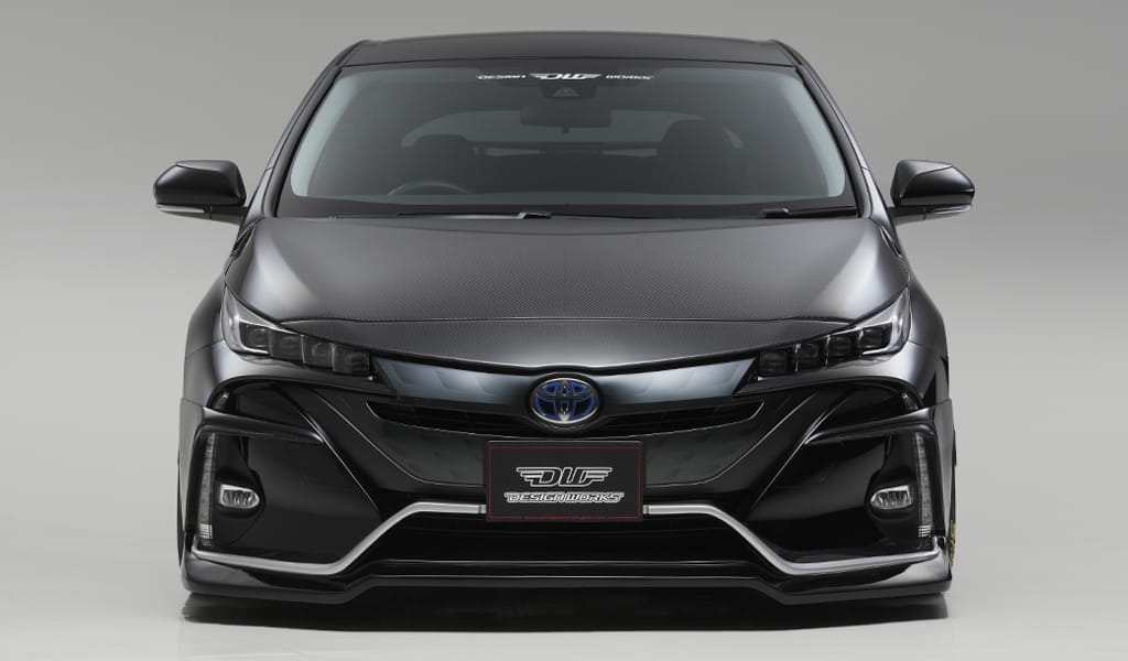 Design Works | Infusion Dry Carbon Hood for Toyota Prius PHV (ZVW52)