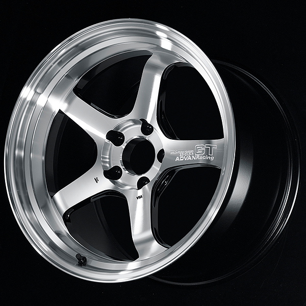 Advan | GT BEYOND-R Machining & Diamond Cut | 5X100 | 18X8.5 +45 (Pair)