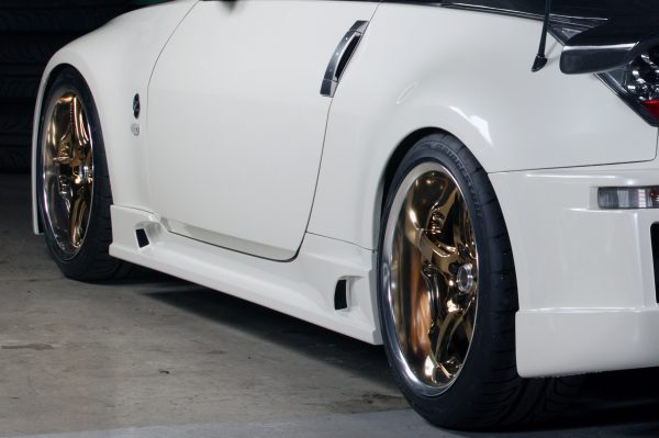 TOP SECRET G-FORCE Type 2 Side Steps for Nissan 350Z Z33