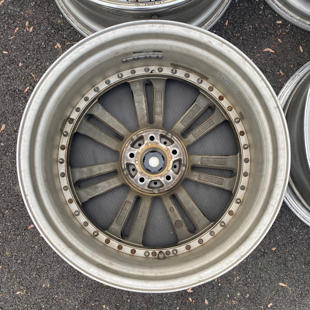 Weds Glossa / 5x114.3 / 20x8.5 +44